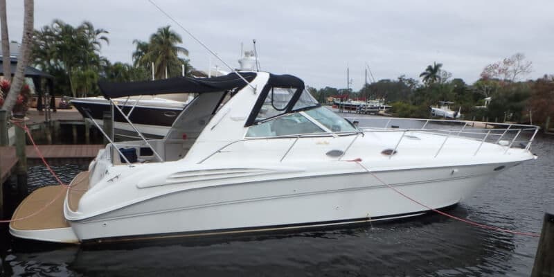 Boat appraisal and inspection for power cruiser in Stuart Florida