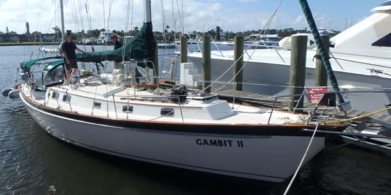 Insurance marine survey for sailboat in Jupiter Florida marina